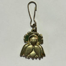 Cargar imagen en el visor de la galería, Pokémon - Kirehaina / Bellossom - Metal Charm - Cuchiwaii
