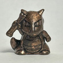 Cargar imagen en el visor de la galería, Pokémon - Marowak - Metal Figure - Copper ver. - Cuchiwaii
