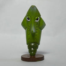 Cargar imagen en el visor de la galería, Pokémon - Metapod - Trading Figure - MC - Cuchiwaii
