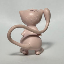 Load image into Gallery viewer, Pokémon - Mew - Figure Keychain - Cuchiwaii
