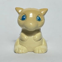 Load image into Gallery viewer, Pokémon - Mew - Mini Figure - Vintage - Cuchiwaii
