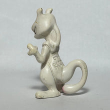 Cargar imagen en el visor de la galería, Pokémon - Mewtwo - Trading Figure - Monster Collection - Cuchiwaii
