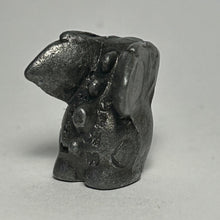 Cargar imagen en el visor de la galería, Pokémon - Nidoran♀ - Metal Figure - Gunmetal ver. - Cuchiwaii
