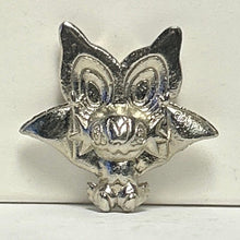 Cargar imagen en el visor de la galería, Pokémon - Noibat - Metal Figure - Silver ver. - Cuchiwaii
