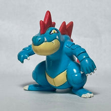 Cargar imagen en el visor de la galería, Pokémon - Ordile / Feraligatr - Trading Figure - Monster Collection - Cuchiwaii
