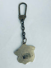 Cargar imagen en el visor de la galería, Pokémon - Py / Cleffa - Die-cut Metal Keychain - Cuchiwaii
