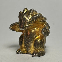 Cargar imagen en el visor de la galería, Pokémon - Sandslash - Metal Figure - Gold ver. - Cuchiwaii
