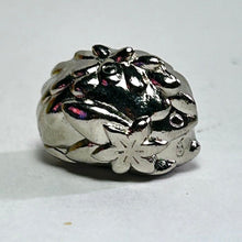 Cargar imagen en el visor de la galería, Pokémon - Shaymin - Trading Metal Figure - Land Form, Silver ver. - Cuchiwaii
