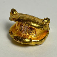 Cargar imagen en el visor de la galería, Pokémon - Shellder - Metal Figure - Gold ver. - Cuchiwaii
