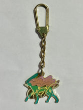 Cargar imagen en el visor de la galería, Pokémon - Suicune - Metal Keychain - Cuchiwaii
