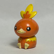 Cargar imagen en el visor de la galería, Pokémon - Torchic - Mini Figure - Cuchiwaii
