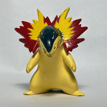 Load image into Gallery viewer, Pokémon - Typhlosion - Trading Figure - Monster Collection - Cuchiwaii
