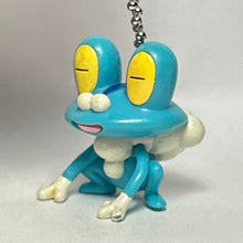 Cargar imagen en el visor de la galería, Pokémon XY - Froakie - Mascot Keychain - Cuchiwaii
