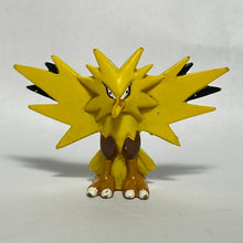 Load image into Gallery viewer, Pokémon - Zapdos - Trading Figure - Monster Collection - Cuchiwaii
