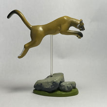 Load image into Gallery viewer, Puma - Trading Figure - Feline Animals - Cuchiwaii
