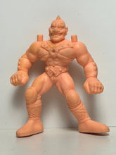 Cargar imagen en el visor de la galería, Saint Seiya - Cassios - Keshi - Eraser Figure - Cuchiwaii
