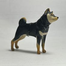 Load image into Gallery viewer, Shiba Inu - Trading Figure - Miniature - 002 - Cuchiwaii
