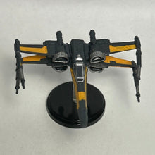 Load image into Gallery viewer, Star Wars - Poe Dameron / X-Wing Fighter - Trading Figure - Choco Egg (13) - Cuchiwaii

