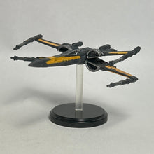 Load image into Gallery viewer, Star Wars - Poe Dameron / X-Wing Fighter - Trading Figure - Choco Egg (13) - Cuchiwaii
