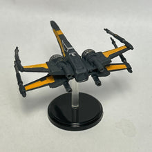 Load image into Gallery viewer, Star Wars - Poe Dameron / X-Wing Fighter - Trading Figure - Choco Egg (13) - Cuchiwaii
