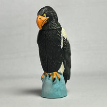 Load image into Gallery viewer, Steller's sea eagle - Trading Figure - Miniature - 127 - Cuchiwaii
