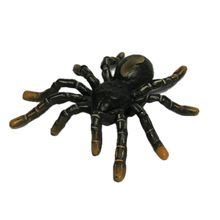 Load image into Gallery viewer, Tarantula - Trading Figure - Miniature (06) - Cuchiwaii
