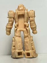 Load image into Gallery viewer, Tokkyuu Shirei Solbrain - Soldozer - Keshi - Eraser Figure - Cuchiwaii
