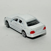 Load image into Gallery viewer, Toyota Celsior - Diecast Mini Car - White - Cuchiwaii

