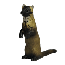 Load image into Gallery viewer, Tsushima marten - Trading Figure - Miniature - 146 - Cuchiwaii
