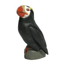 Cargar imagen en el visor de la galería, Tufted Puffin - Trading Figure - Miniature - 023C - Cuchiwaii
