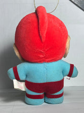 Cargar imagen en el visor de la galería, Ultraman Kids URK-1 Maa Plush Toy - 1992 - Cuchiwaii
