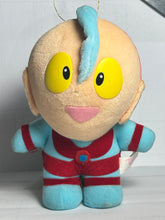 Cargar imagen en el visor de la galería, Ultraman Kids URK-1 Maa Plush Toy - 1992 - Cuchiwaii
