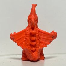 Load image into Gallery viewer, Ultraman Leo - Kanedoras - U. Series No. 5 - Keshigomu - Eraser - Cuchiwaii
