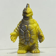 Load image into Gallery viewer, Ultraman Taro - King Tortoise - Keshigomu - Ultra Monster Eraser 8th - Cuchiwaii
