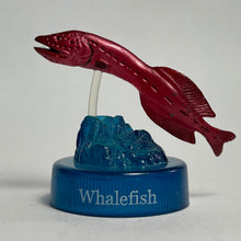 Cargar imagen en el visor de la galería, Whalefish - Mini Figure - Bottle Cap - Cuchiwaii
