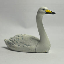 Load image into Gallery viewer, Whooper swan - Trading Figure - Miniature - 055C - Cuchiwaii
