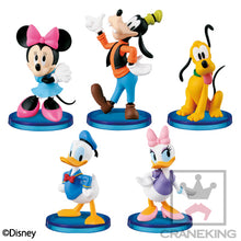 Load image into Gallery viewer, Disney - Minnie Mouse - Disney Characters World Collectable Figure Story 05 &quot;Mickey &amp; Friends&quot; (Banpresto)
