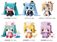 Load image into Gallery viewer, Good Smile Kuji - Hatsune Miku 2014 Spring Ver. - Koiiro Ward Rin Ver. - H Prize
