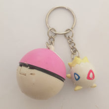 Cargar imagen en el visor de la galería, Pokémon Figure Keychain Poke Ball Key Holder Strap Watch Nintendo
