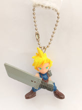 Cargar imagen en el visor de la galería, Final Fantasy VII Vintage Figure Keychain Mascot Key Holder Strap Rare
