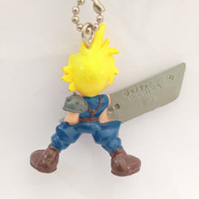 Cargar imagen en el visor de la galería, Final Fantasy VII Vintage Figure Keychain Mascot Key Holder Strap Rare
