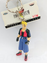 Cargar imagen en el visor de la galería, Final Fantasy VIII Vintage Figure Keychain Mascot Key Holder Strap Rare
