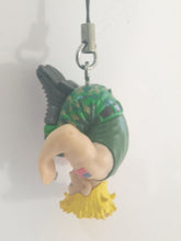 Cargar imagen en el visor de la galería, Street Fighter GUILE Figure Keychain Mascot Key Holder Strap

