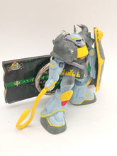 Cargar imagen en el visor de la galería, Mobile Suit Gundam HQ Figure Keychain Mascot Key Holder Strap
