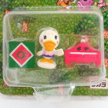 Load image into Gallery viewer, Animal Crossing F-10 Let&#39;s Make a Forest Mini Figure
