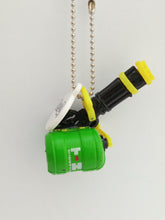 Cargar imagen en el visor de la galería, Splatoon 2 Mascot Weapons Keychain Heavy Splatling Barrel Spinner  (Neon Green) Figure Key Holder Strap
