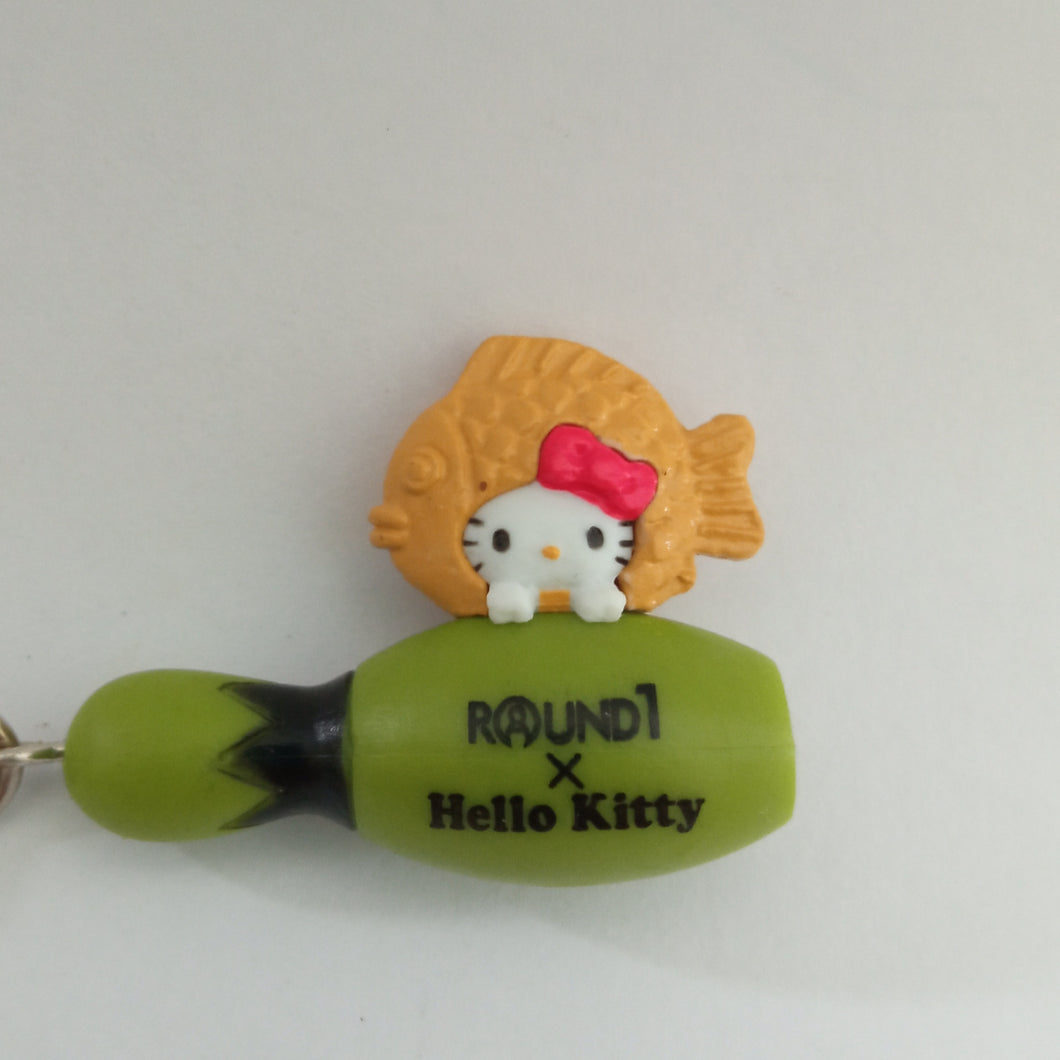 Round1 X Hello Kitty Strappin Strap Key Holder