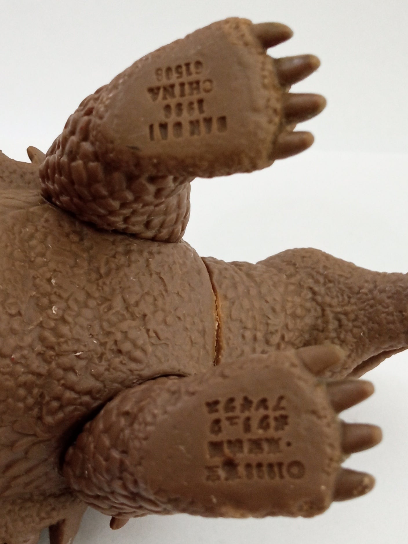 Godzilla Monsters Series Kaiju ANGUIRUS / ANGILAS Soft Vinyl