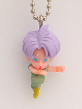 Cargar imagen en el visor de la galería, Dragon Ball Z Super UDM Vol 33 Trunks Figure Keychain Mascot Key Holder Strap Gashapon
