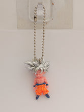 Cargar imagen en el visor de la galería, Dragon Ball Z Super SON GOKU UDM Burst Vol 30 Figure Keychain Mascot Key Holder Strap Gashapon
